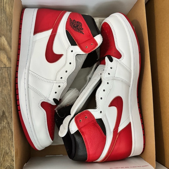 Size 12.5 - Jordan 1 Retro OG High Heritage Brand new with box - Picture 1 of 9
